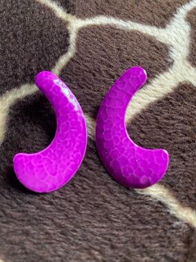 Vintage 80’s Purple/Pink Crescent Earrings